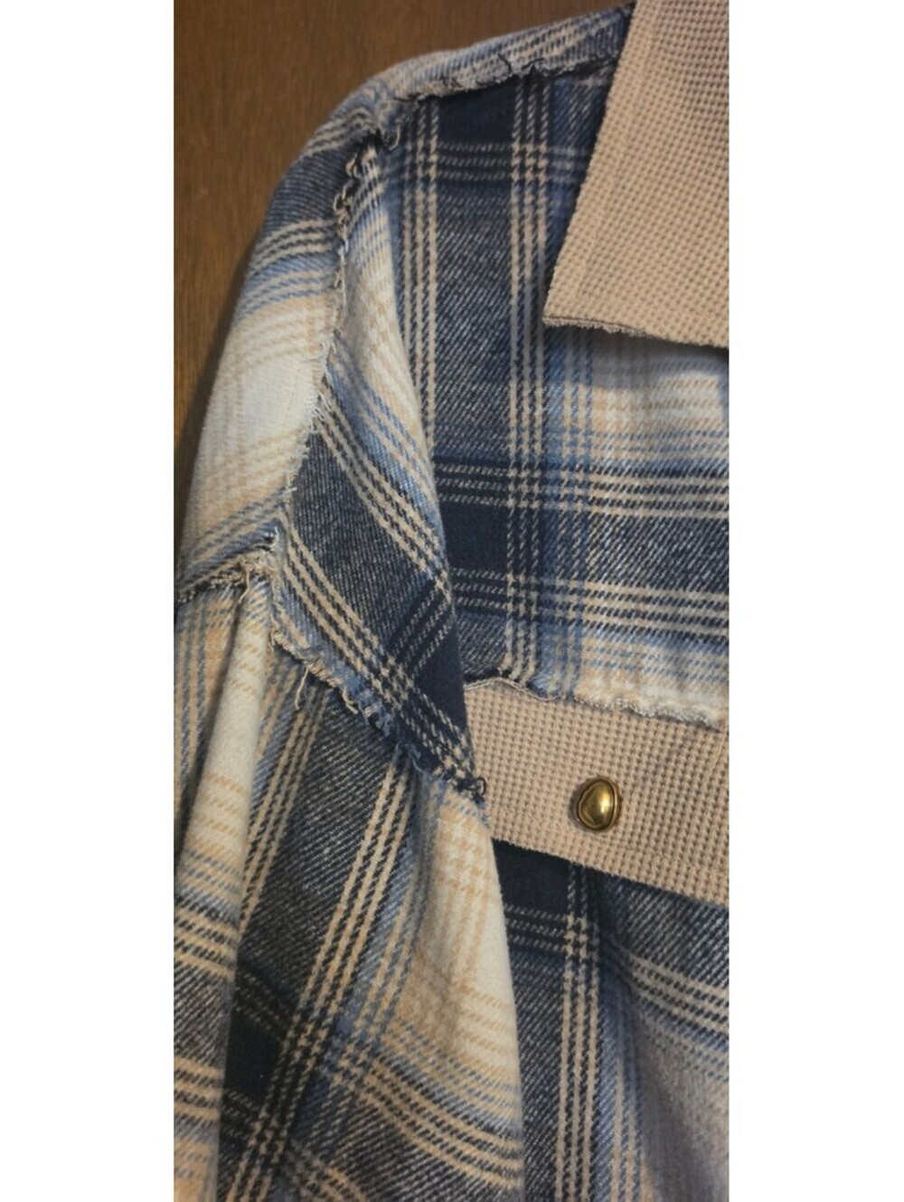 POJ Large Blue and Beige Plaid Button-Up Shirt Jacket - Picture 4 of 5
